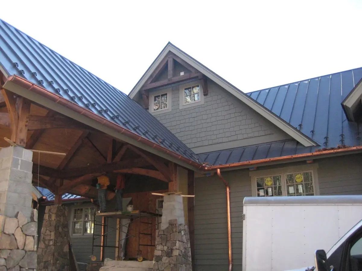 Craftsman Roofing team delivering quality roofing work in South College